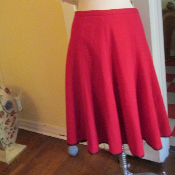 Red Light Wool Circle Skirt Black Trim Medium - Picture 1 of 6